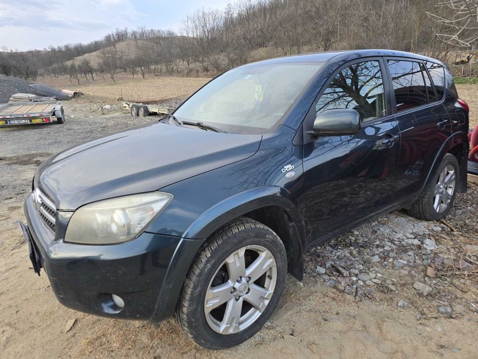 Toyota RAV4 2.2 defecta
