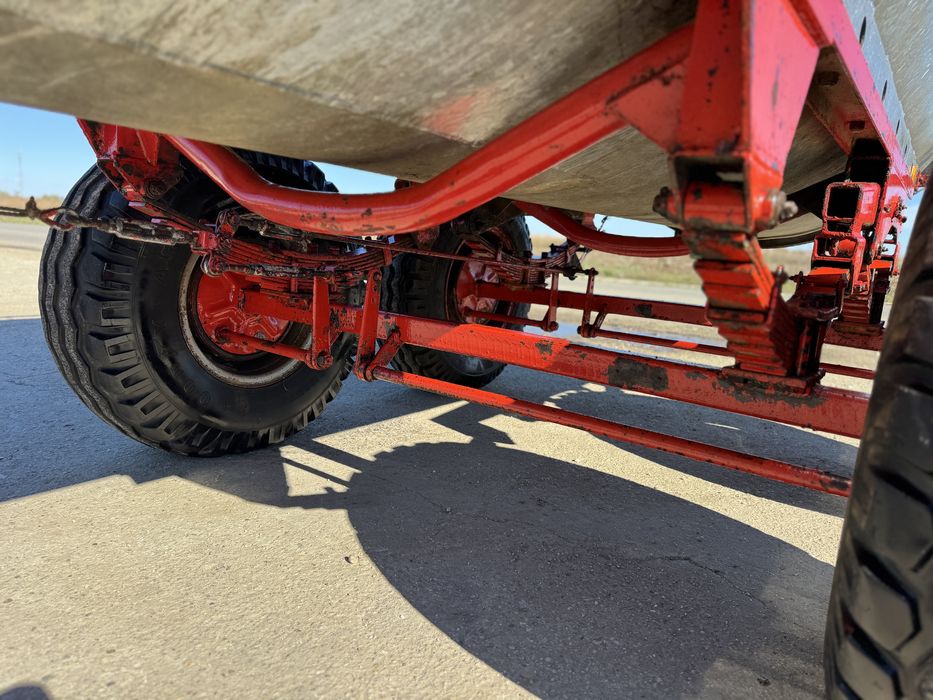 Vidanja/Cisterna 6000L Tandem ca Noua Cu Pompa cu Dublu Sens