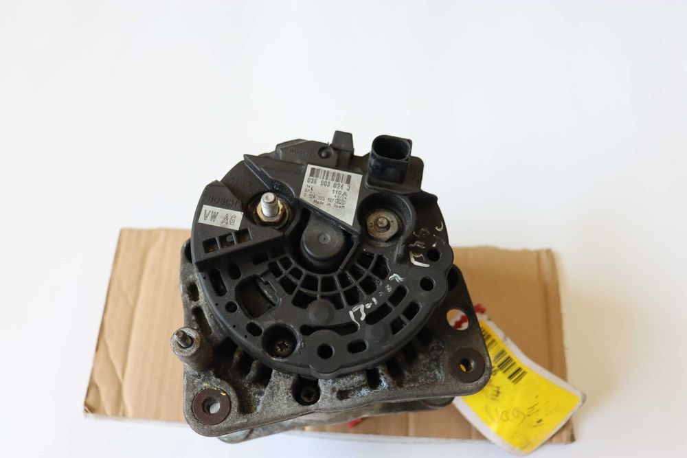 Aлтернатор VW Audi 02893028D в отлично състояние,от работещ автомобил