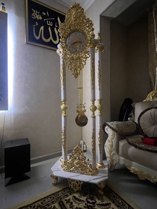 Соат сотилади срочно