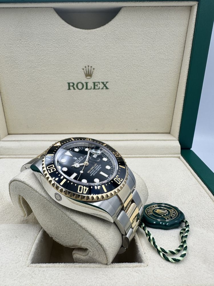 Rolex Sea Dweller 43 mm aur otel