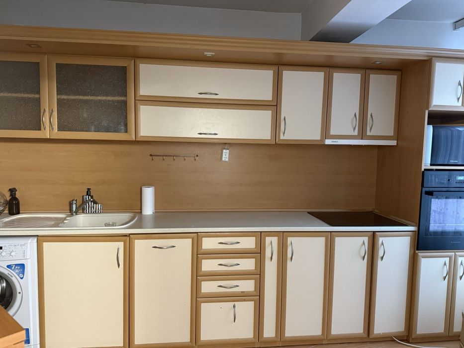 Дава се под наем Двустаен апартамент в Шумен, Военно училище - 70 кв.м за 382.5 € - Снимка #3