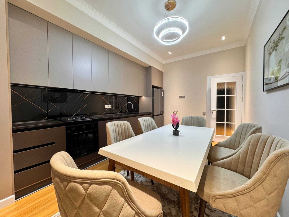 V2650 ПРОДАЕТСЯ 4/9/10 НОВОСТРОЙКА на:  ул Олтинтепа Паркентский 105м2