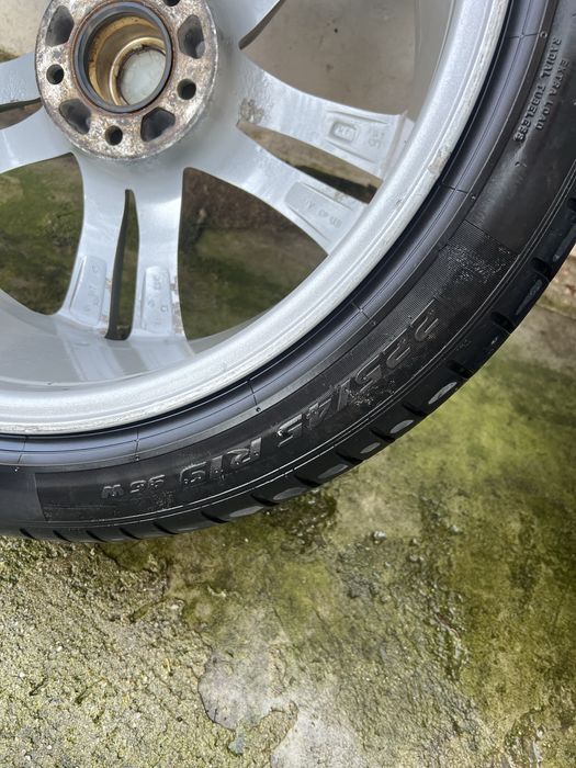 Джанти DBV mauritius R19 + гуми Pirelli P Zero run flat 225/45/19