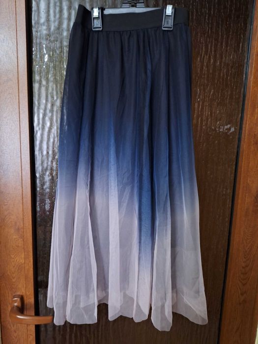 Fusta midi din tule degrade