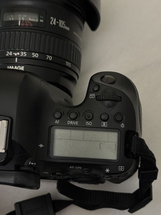 Canon EOS 6D Mark II