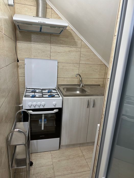 Garsonieră de închiriat