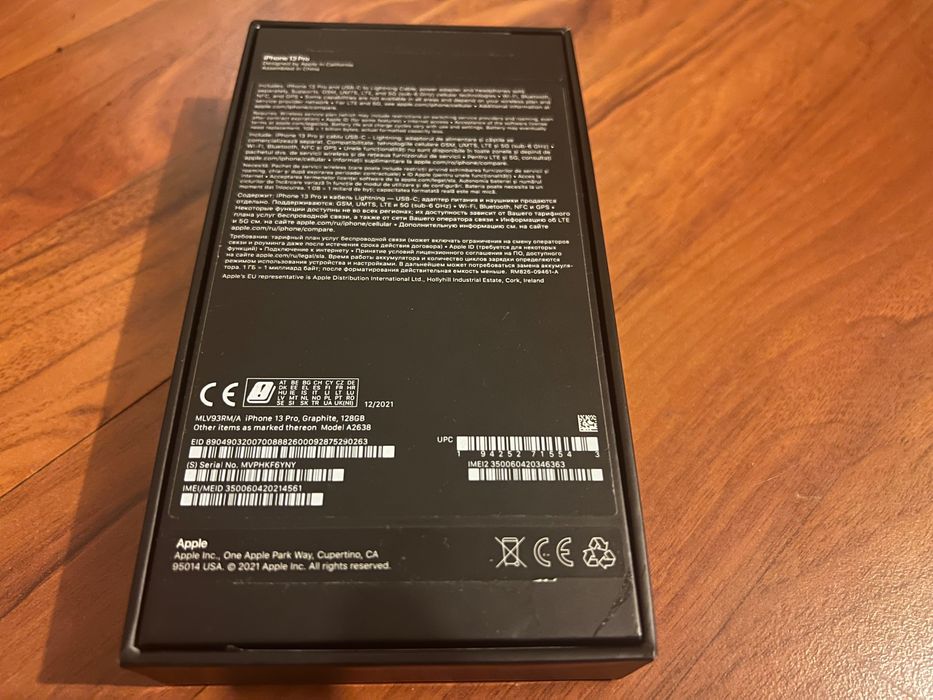 Cutie originală Apple iPhone 13 Pro (Graphite)