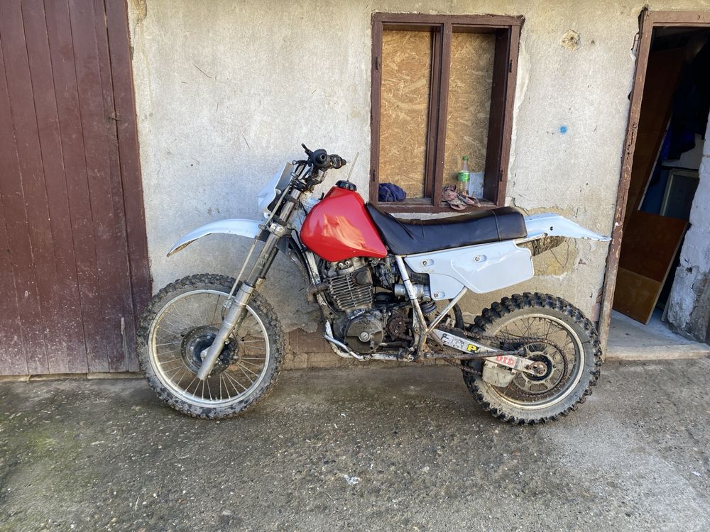 Cros Honda xr600r cu acte