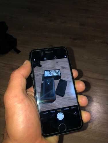 Iphone 8 full box