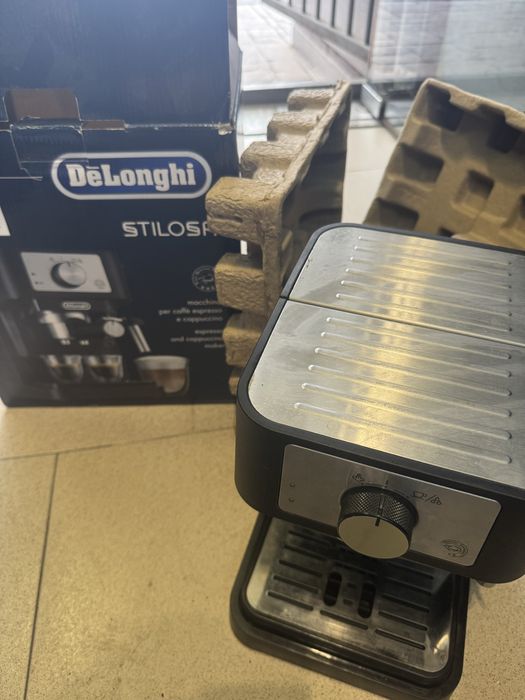 Като нова! Кафемашина Delonghi Magnifica
