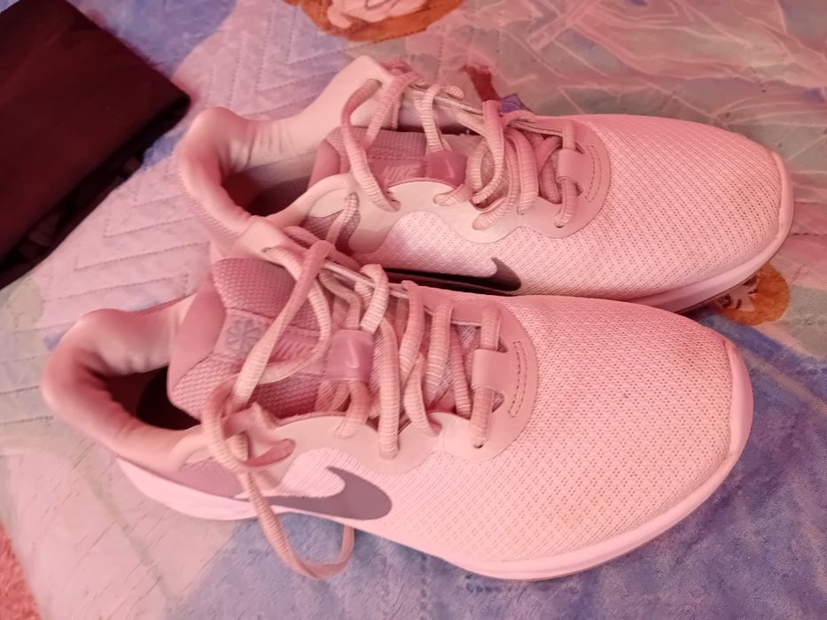 Маратонки Найк, 36,5 номер