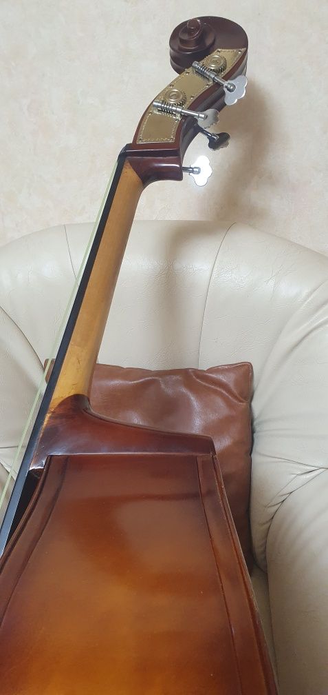 Vând contrabass 3/4