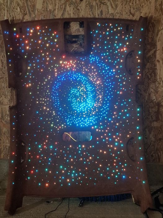 Retapitare plafon si montare stele