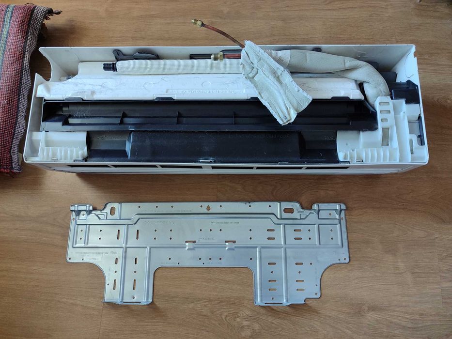 Климатик Fuji Electric ROG12LLCB – 12 000 BTU