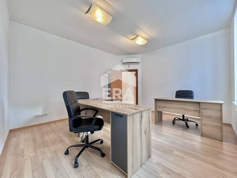 Дава се под наем Офис в София, Център - 116 кв.м за 2320 € - Снимка #5