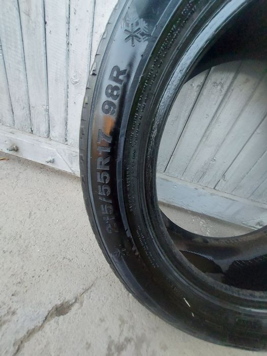 Продам шину 215/55/17