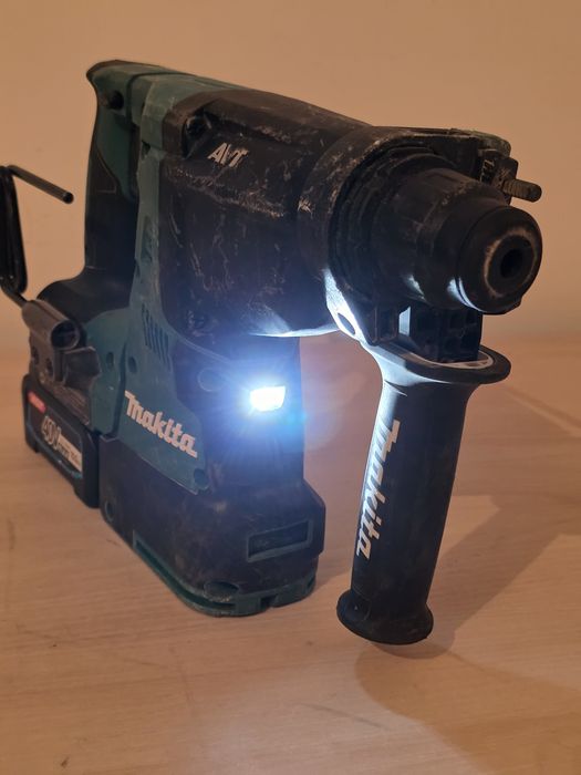 Makita HR300G rotopercutor sds-plus cu acumulator de 40V