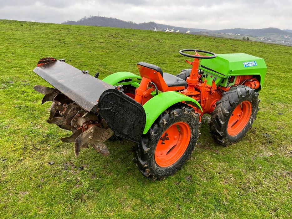 Tractoras Pasquali 4x4