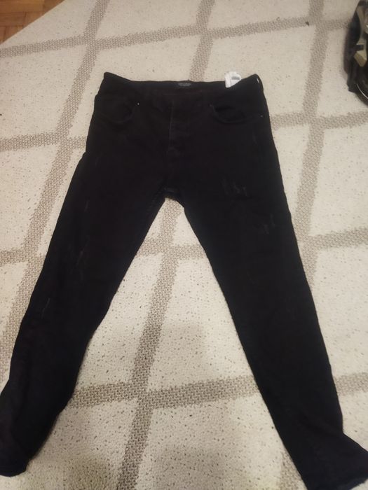 Дънки черен цвят