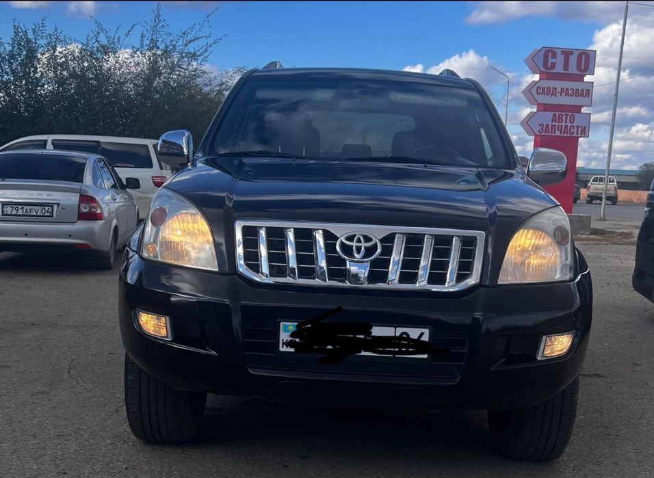 Продам автомашину TOYOTA PRADO