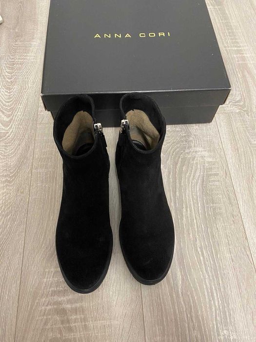 Ghete Ana Cori - masura 37-38 NOI, purtate de 3 ori!