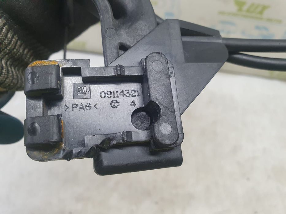 Maner deschidere capota 09114321 Opel Corsa C [2000 - 2003] 1.2 benzi