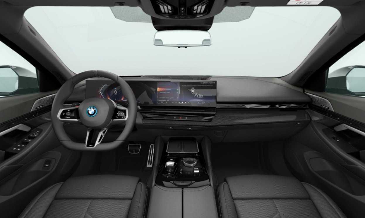 BMW 550e xDrive Sedan