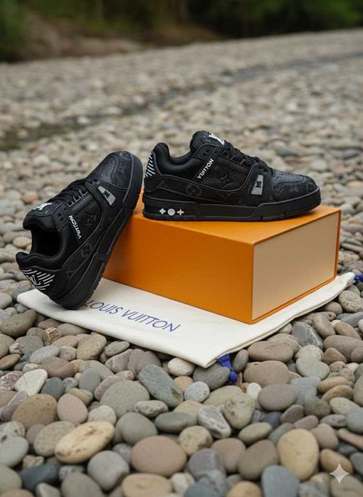 LV Trainers Negru - Louis Vuitton Full Box
