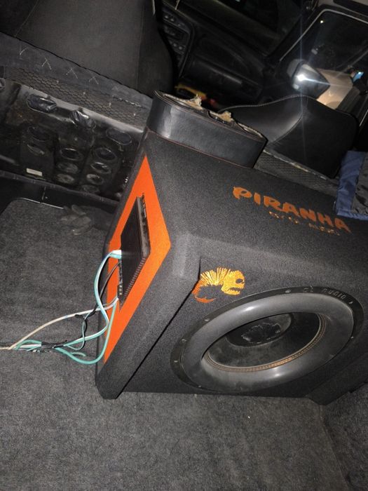 Сабвуфер Dl audio Piranha 15A V.2 Black