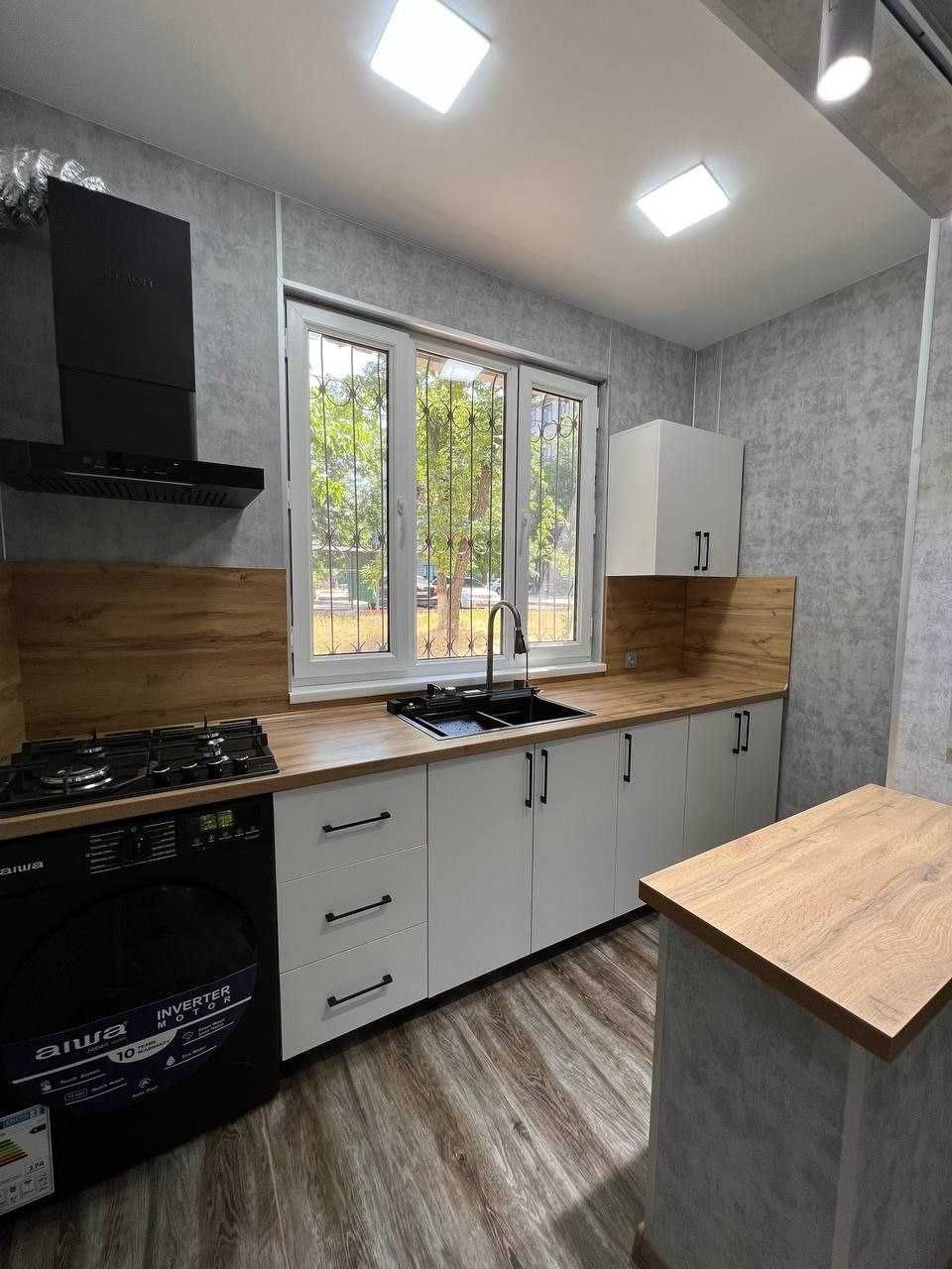 2в3/1/4  Адрес массив Ялангач, Дом быта, базарчик - с Новым ремонтом