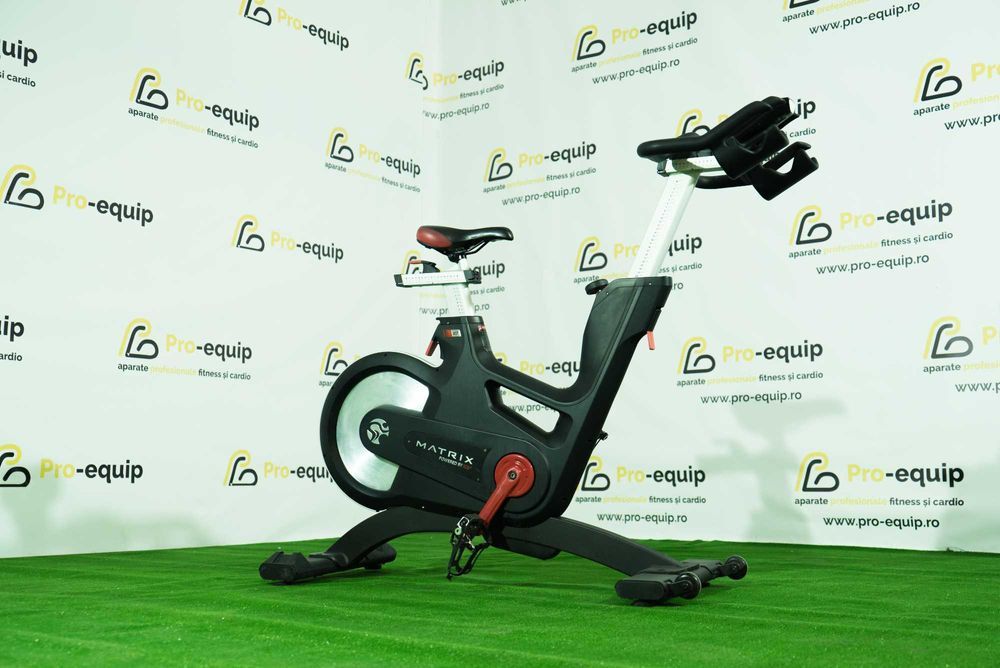 Aparate profesionale fitness cardio Matrix, Technogym, Lifefitness