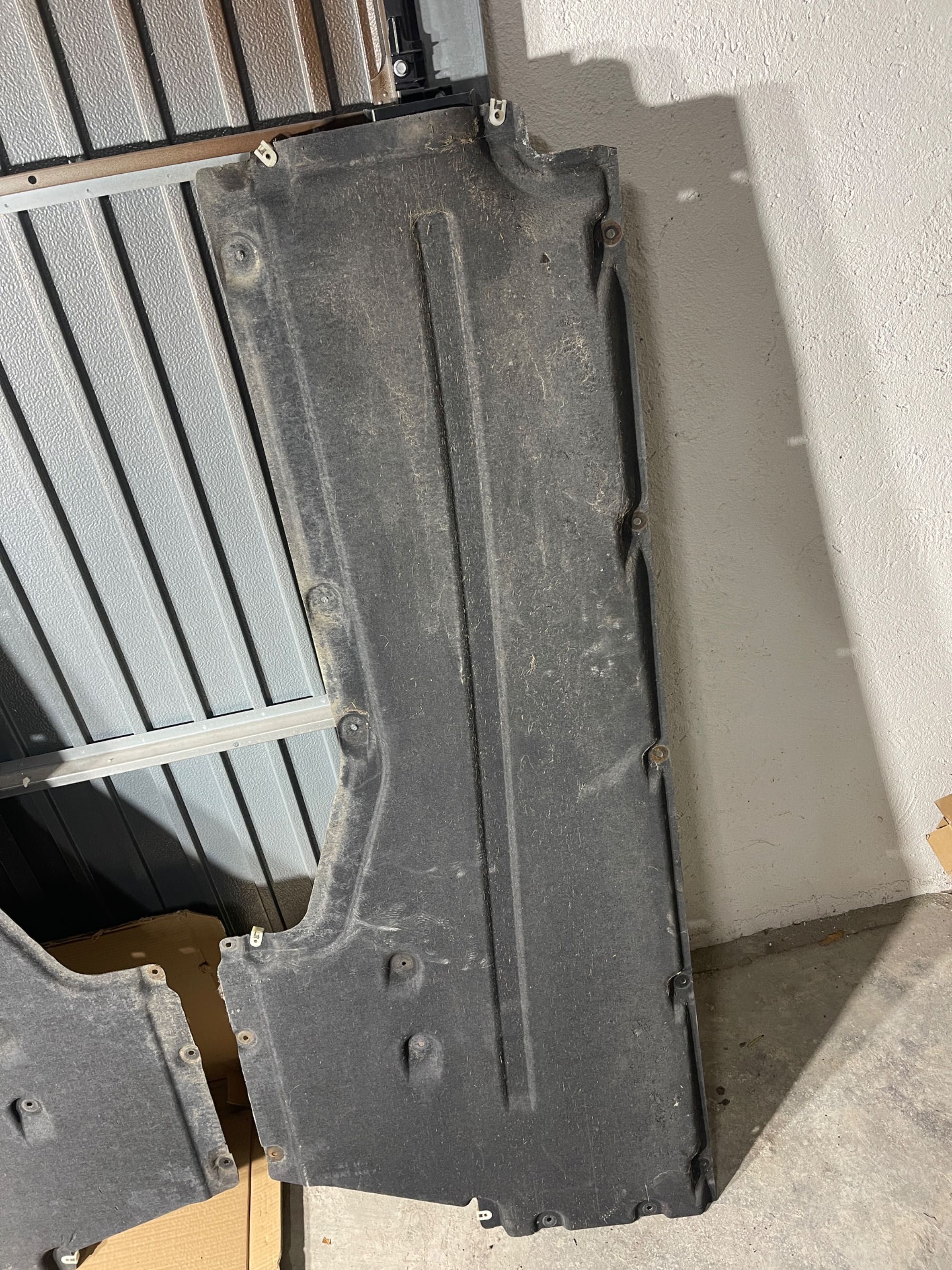 Scut Motor, caroserie, caseta directie, evacuare BMW G30/31