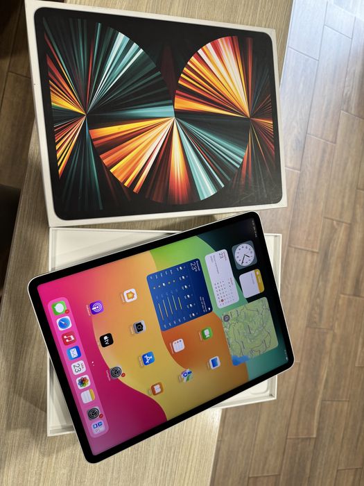 Apple iPad Pro 12.9 (2021) 5th Gen Wifi 128GB, Silver!!!