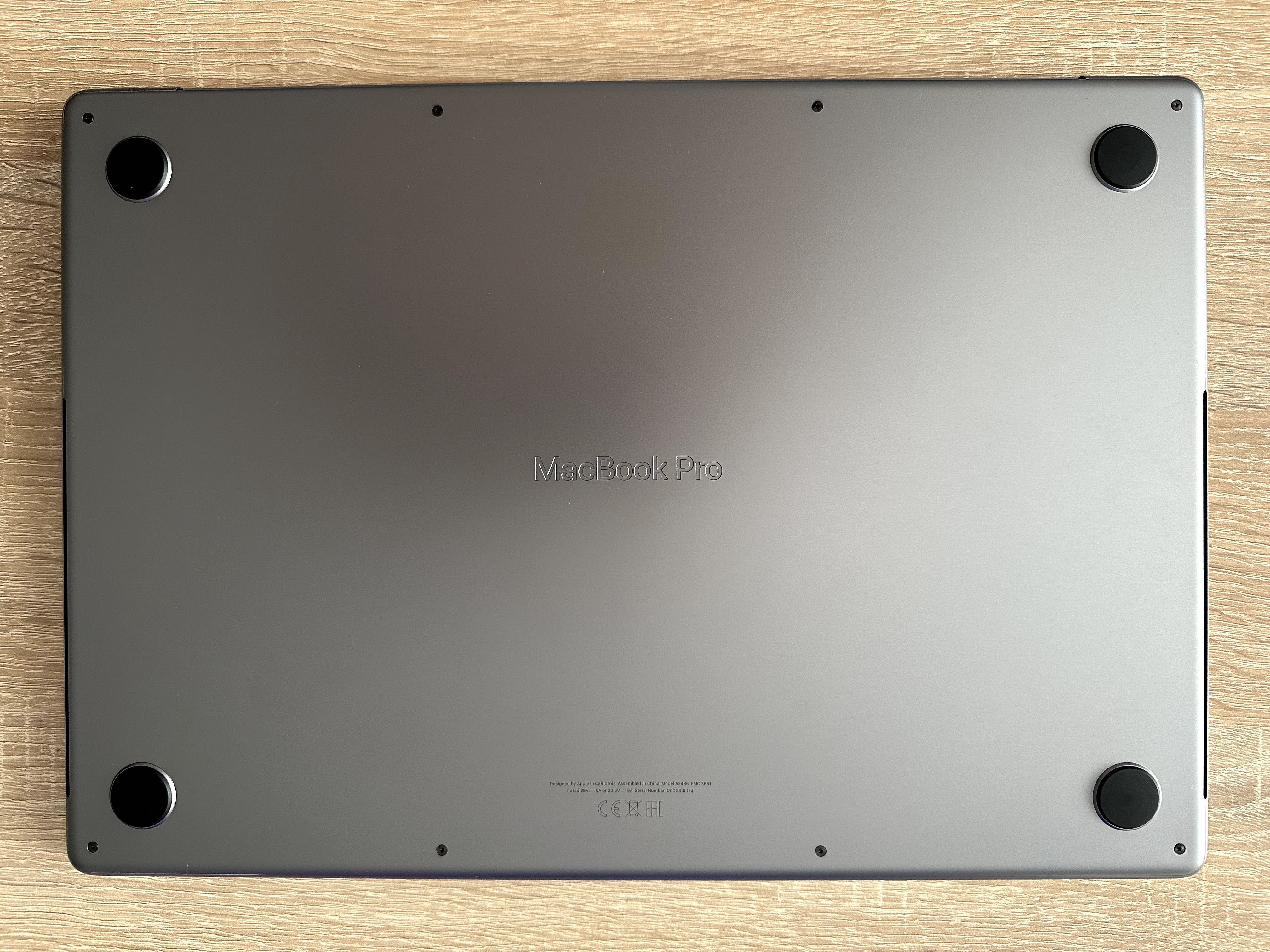 MacBook Pro 16 M1 Pro 10 Cpu, 16 Gpu 16 Gb 1Tb Ssd +Magic