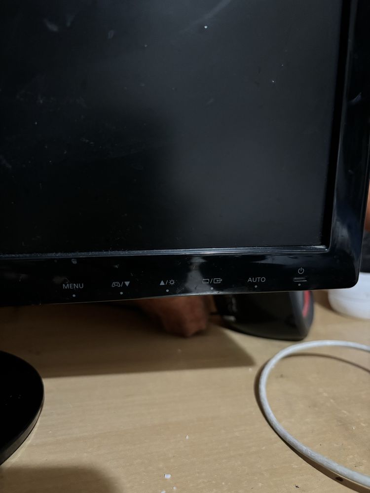 Monitor samsung.