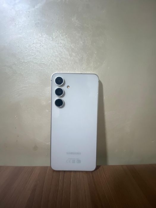 Samsung Galaxy S24 FE