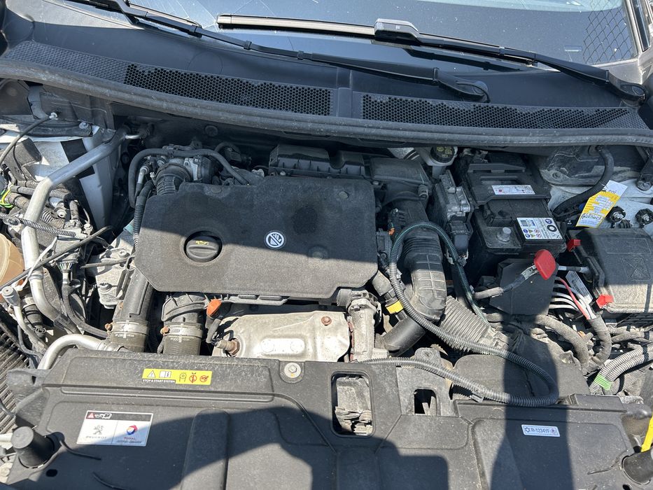 Peugeot 3008 1.5HDI 2022г За части!!!