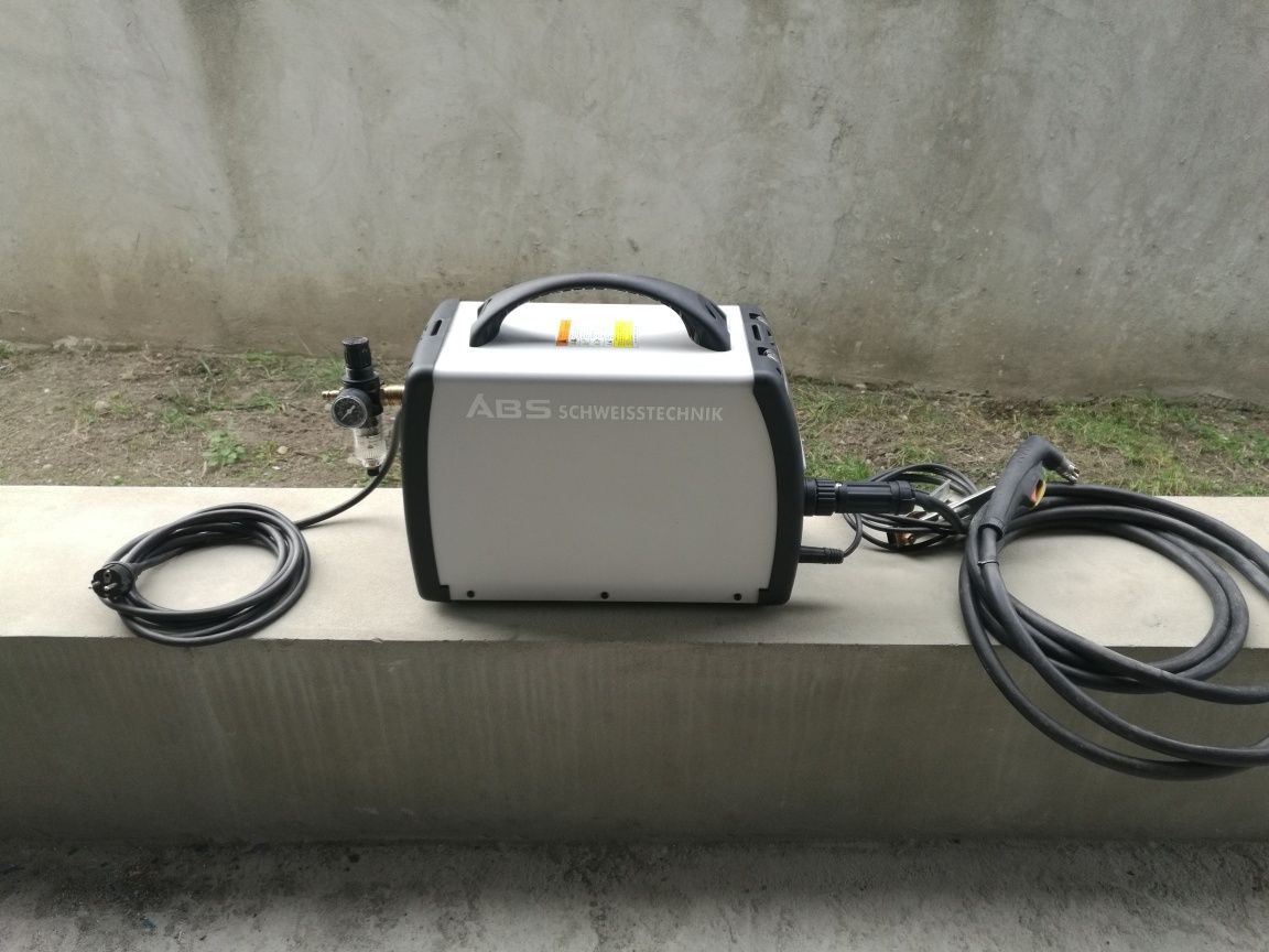 Plasma inverter taiat metale