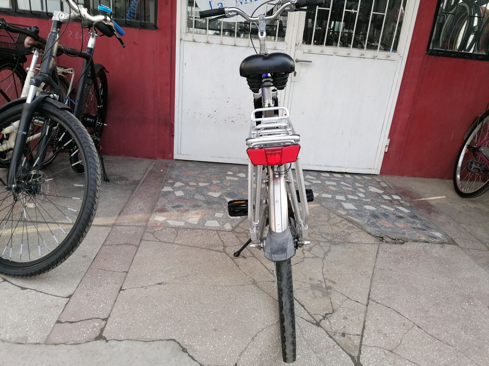 Bicicleta de dama Giant de 28