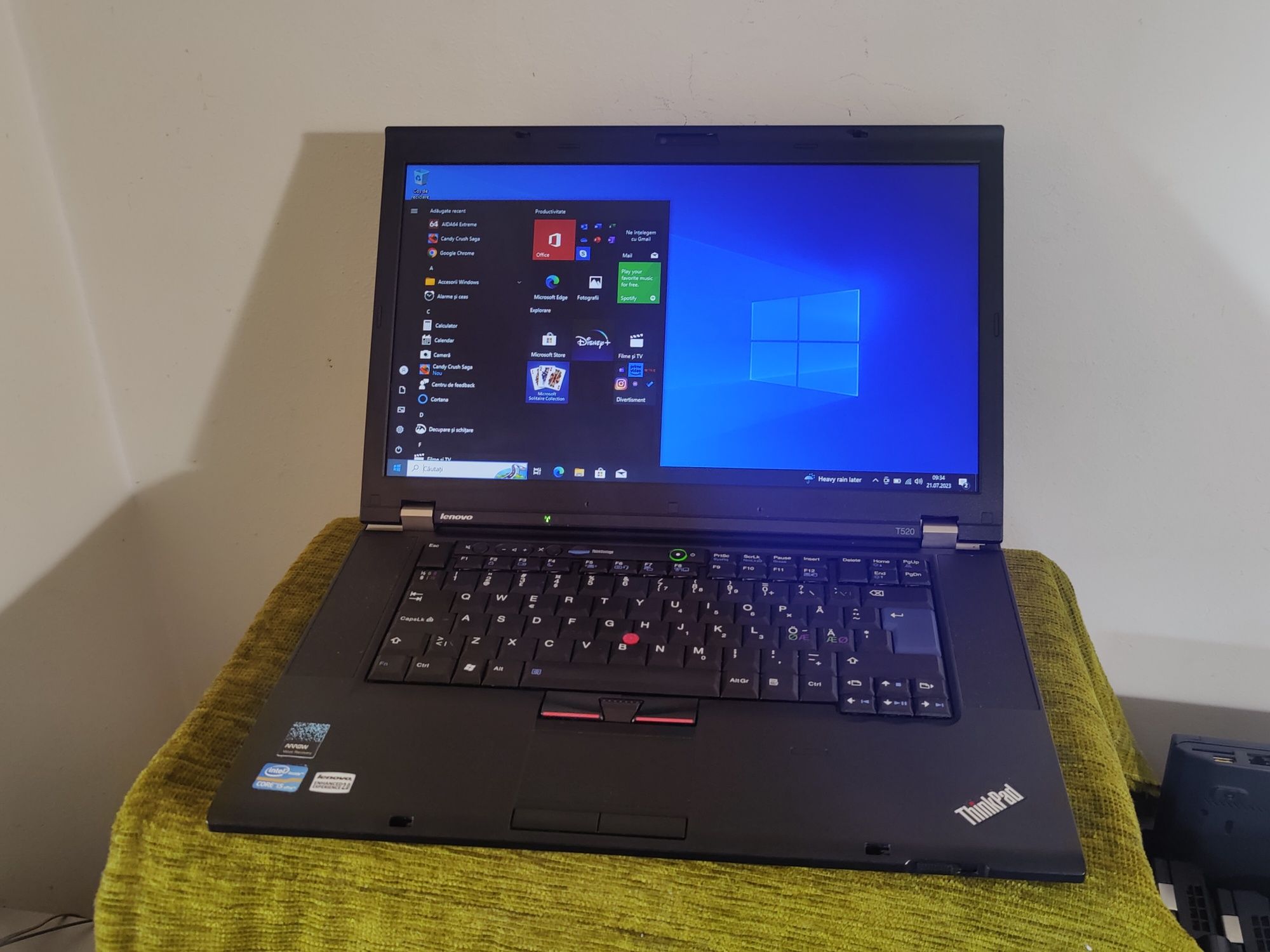 Laptop Lenovo Thinkpad T520, procesor i5-2520M, ssd, ram 8 GB