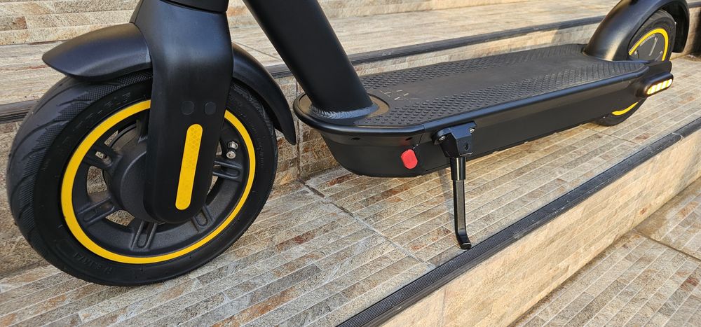 Trotineta electrica  G30 Max 12.5 Ah, 30km/h Noua