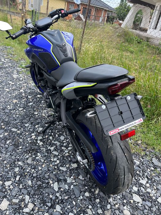 Yamaha mt07 2021 schimb