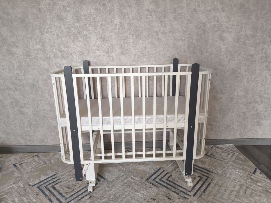 Детская кроватка + детская коляска