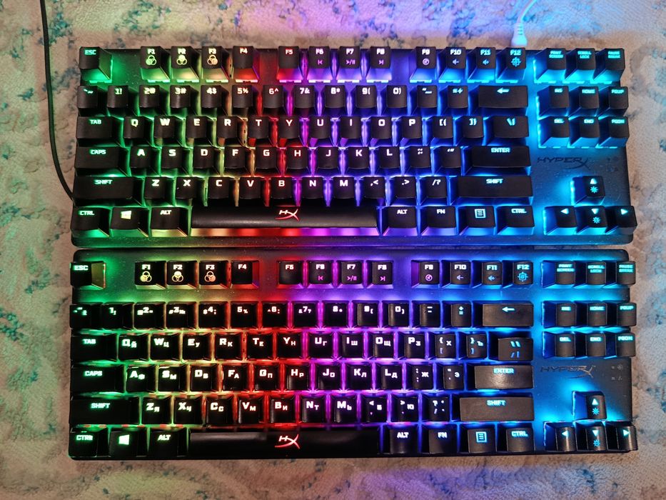 Продам клавиатуру HyperX