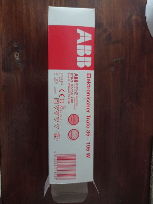 Transformator electronic 35-105W
pentru lămpi cu halogen