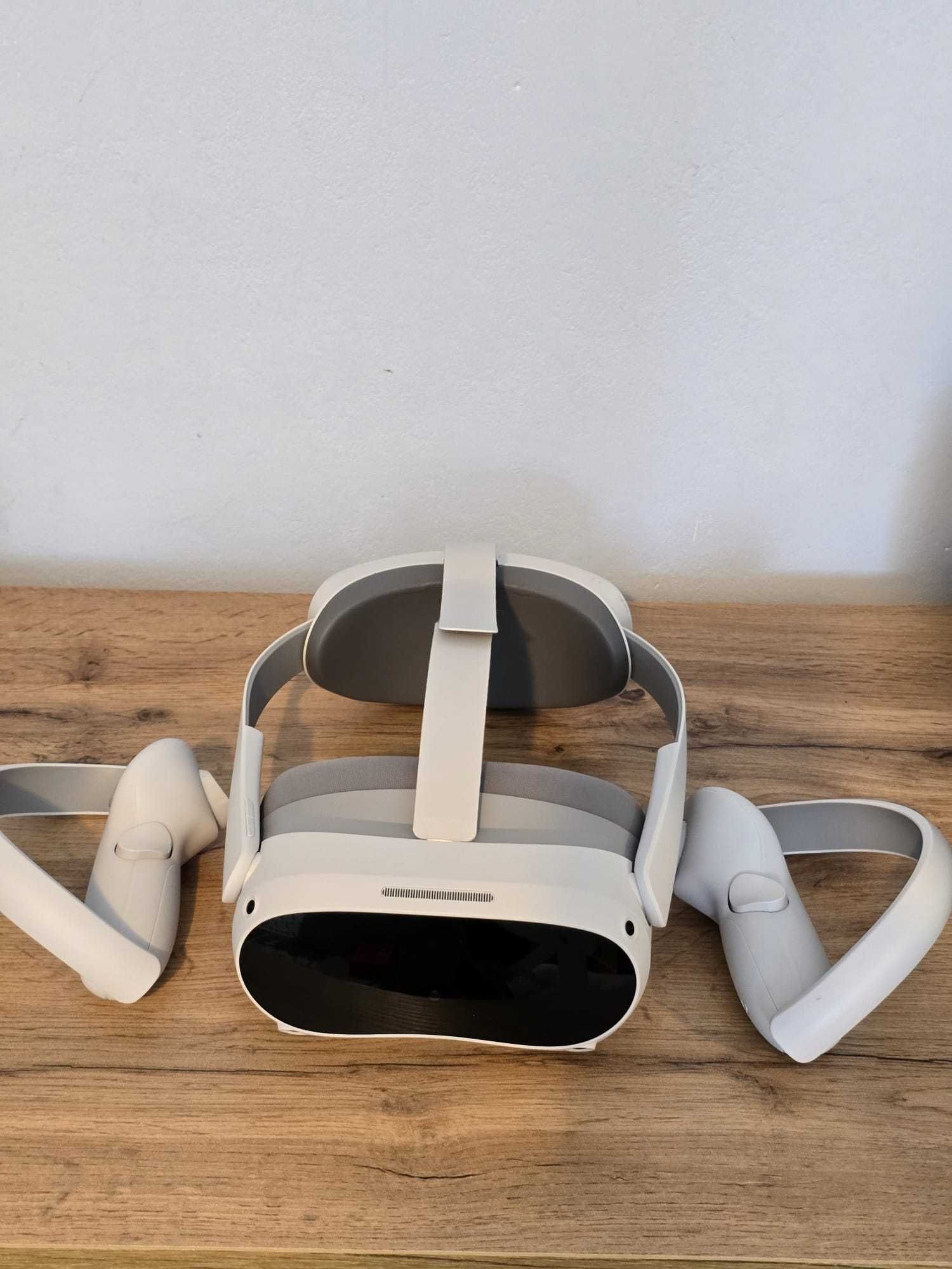 Ochelari VR Pico 4 - 4k+ 90Hz 128Gb