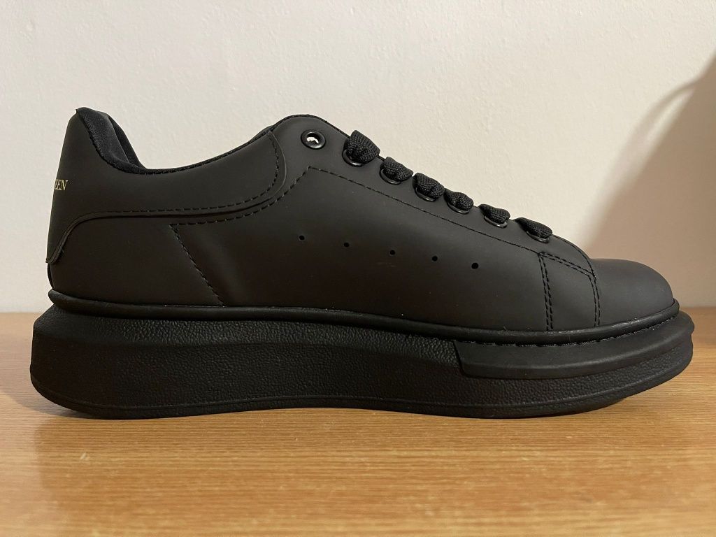 Alexander McQueen - DOAR 249 LEI