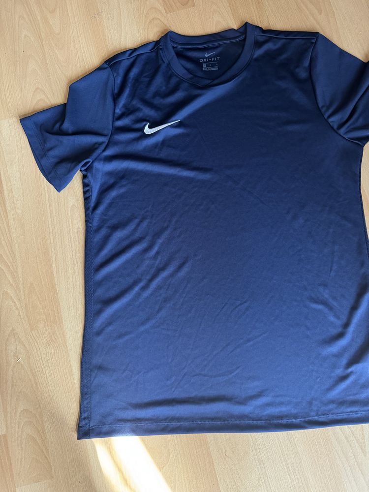 Оригинална тъмно синя мъжка тениска NIKE DRY! L