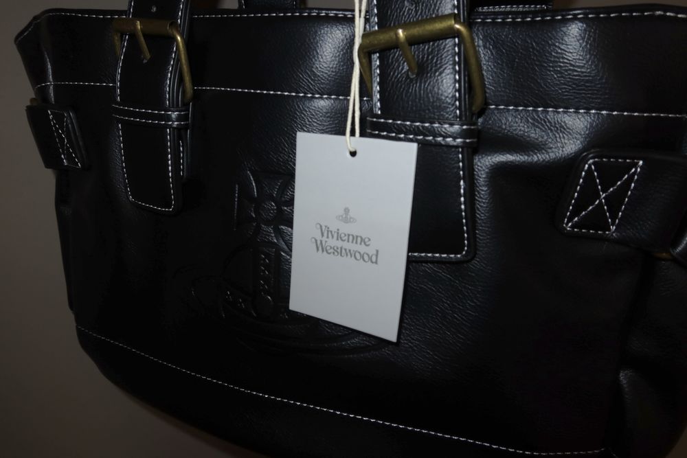 Vivienne Westwood чанта